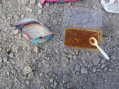 お湯で出来るカレー