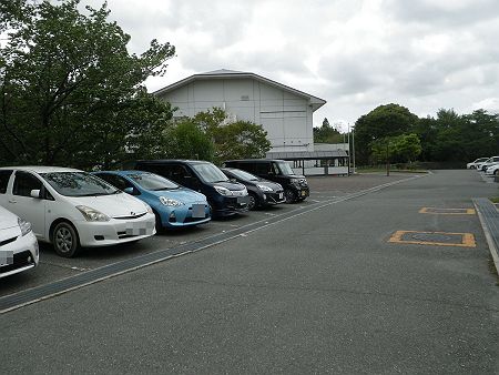 加西市善防公民館の駐車場まで戻ってきた。結構なアップダウンがあって疲れた。本当にお疲れさまでしたと心の中で思っていた