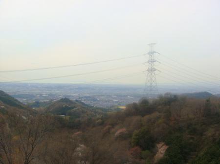 今日は明石海峡大橋から淡路島まで見えている