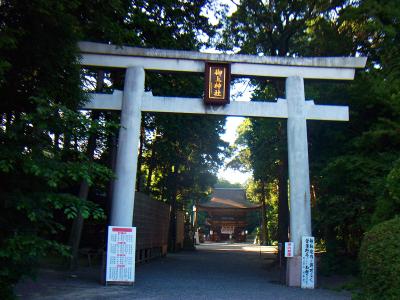 御上神社。立派な鳥居もある